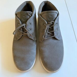 Ecco Men's Street Light Chukka Sneakers in Grey Nubuck Leather
